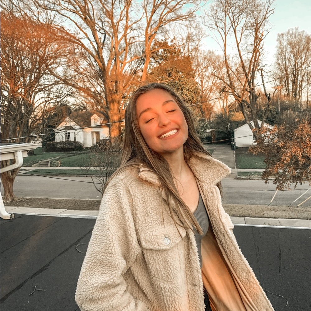 Meet your Posher, Kara